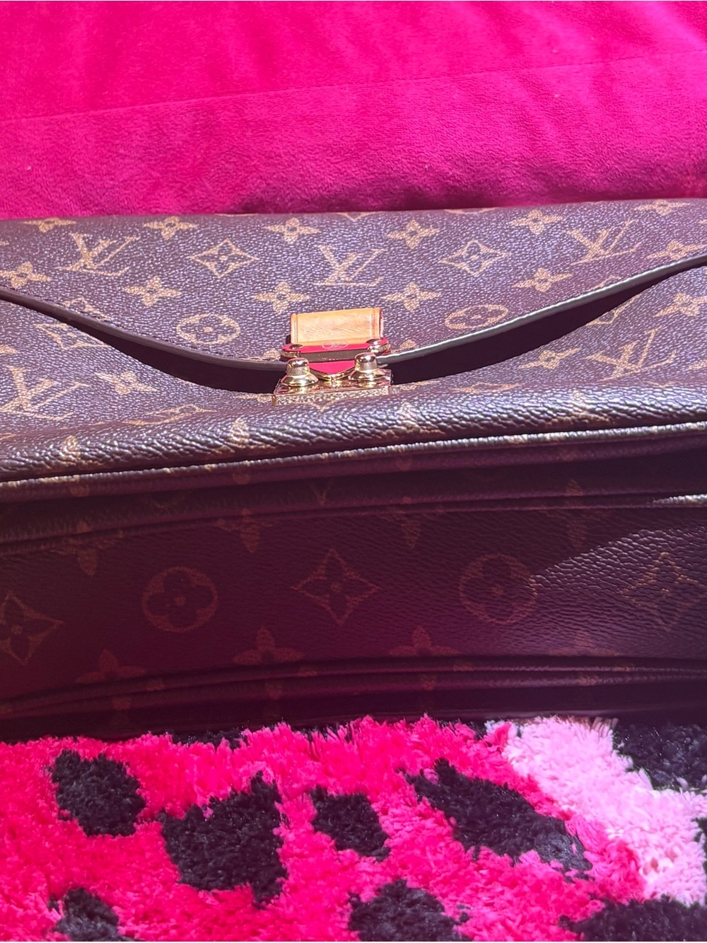 Louis Vuitton Monogram Shoulder Bag - Brown with Gold Hardware - Picture 10 of 11
